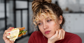 Картинка - Втрата апетиту: психічний розлад чи фізіологічна реакція?